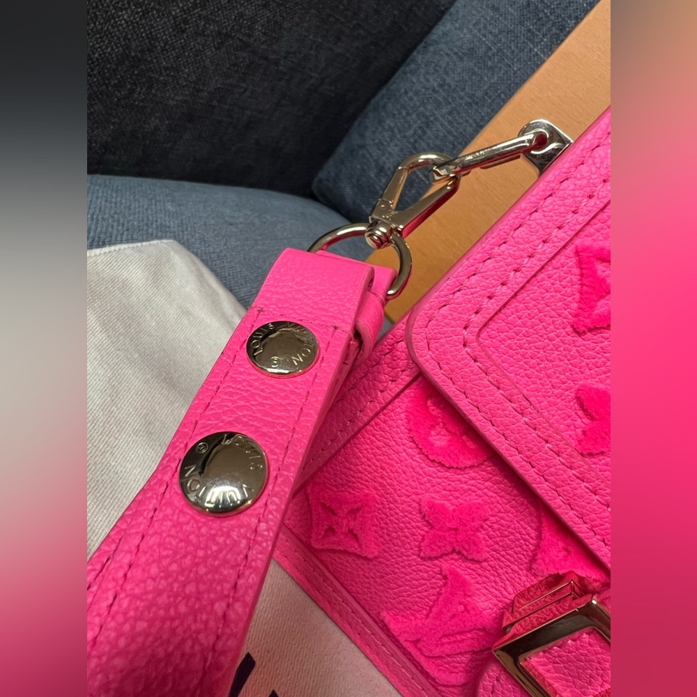 Louis Vuitton Dauphine PM monogram Neon Tuffetage bag - Picture 7 of 12
